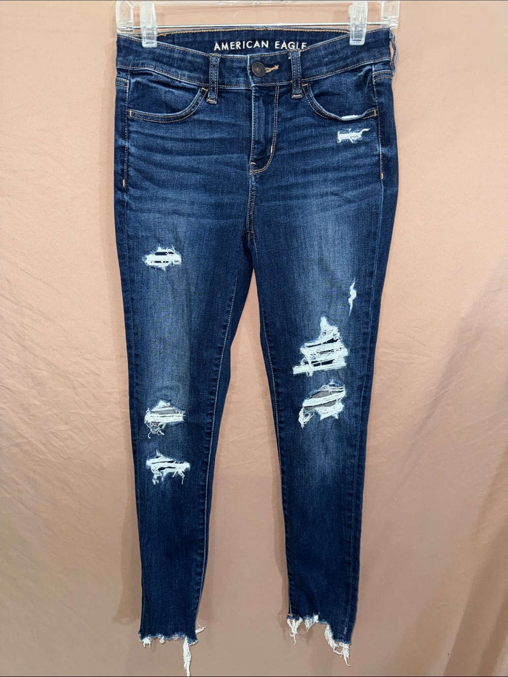 American Eagle Outfitters Dark Wash Ripped Skinny Jeans size 4